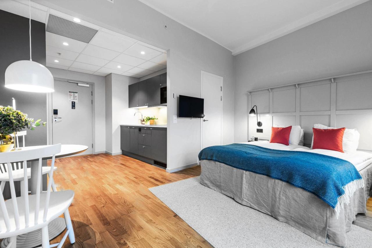 ستوكهولم Biz Apartment Bromma المظهر الخارجي الصورة A typical studio apartment